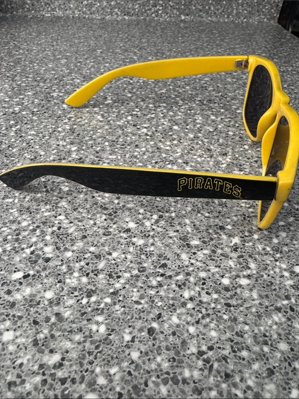 Pittsburgh Pirates Kids Yellow & Black Sunglasses